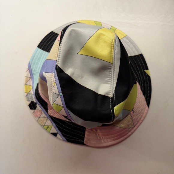 Emilio Pucci Pastel Patchwork Bucket Hat - Picture 4 of 6